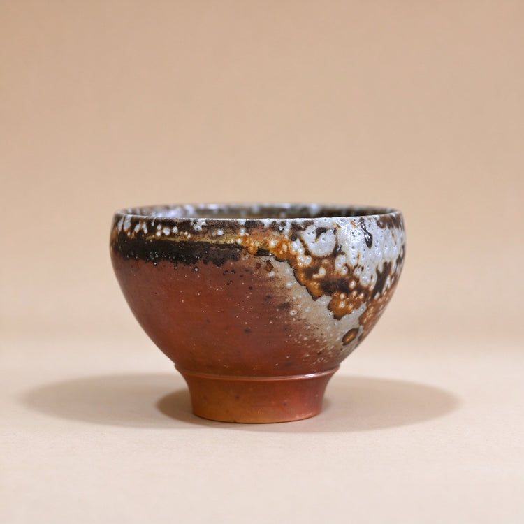 Snowfall Shino Wood-Fired Tea Cup — 70 ml — detail 3